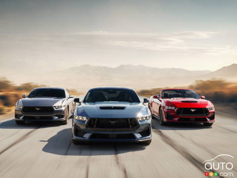 Detroit 2022: The New 2024 Mustang Brings Star Power to the Auto Show